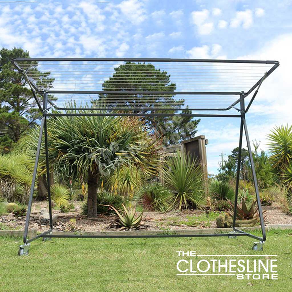 Sunchaser Portable Clothesline - Image 3
